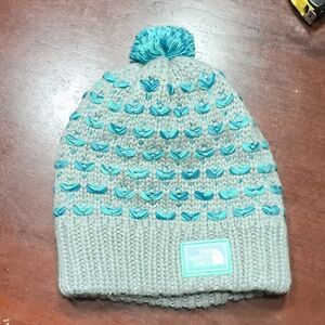 North Face Crochet Beanie Medium